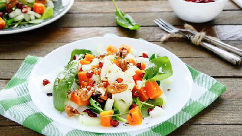Top Vegan Salads for a Refreshing and Healthy Summer Season